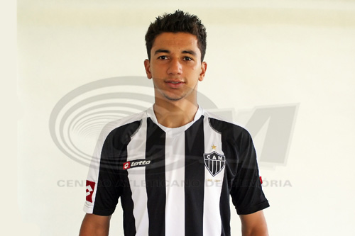 Arquivo:20090319-Renan-Oliveira.jpg