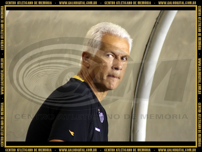 Arquivo:20071111 Emerson Leao.jpg