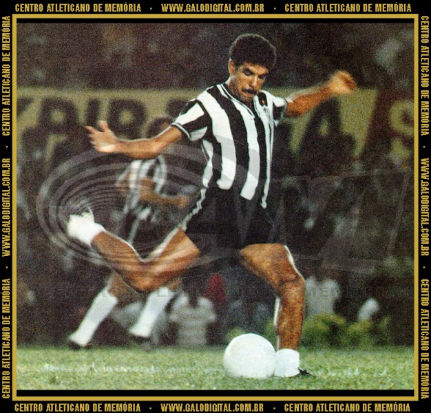 Arquivo:Cerezo 783.jpg