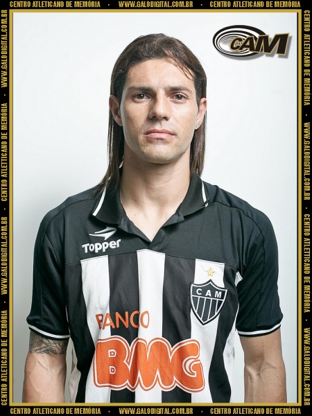 Arquivo:20110415-Marquinhos 750.jpg