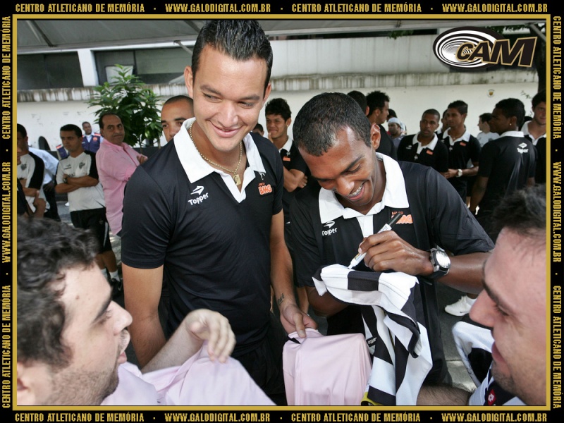 Arquivo:20110122-CampanhadeDoacoes-12 1000.jpg