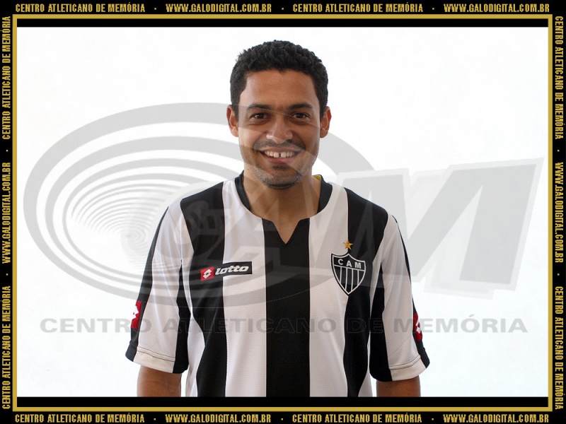 Arquivo:20090528 EderLuis.jpg